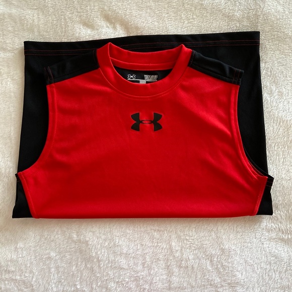 Youth Boys Under Armour Sleeveless Shirt - Picture 5 of 5